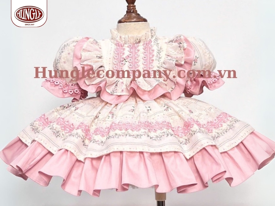 Đầm phong cách hoàng gia in hoa nhí